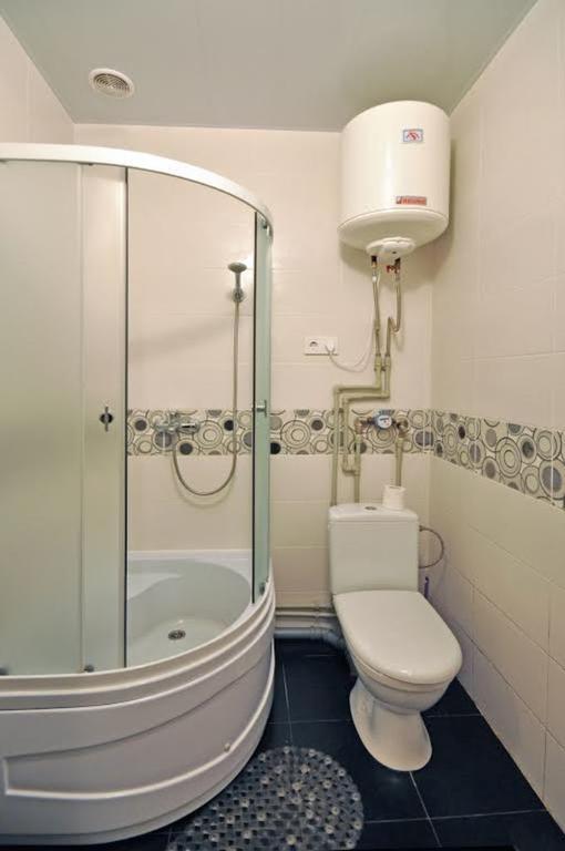 Ferienwohnung Smart Charkiw Zimmer foto